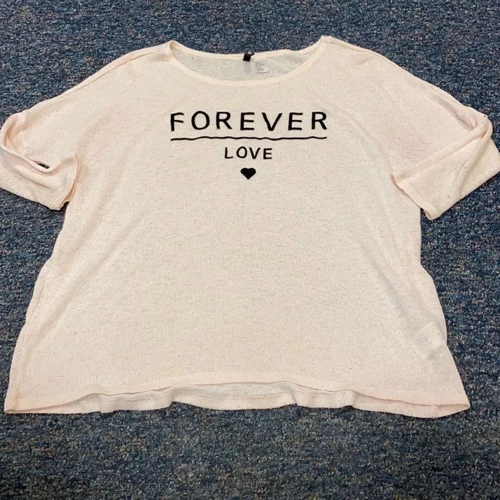 H & M oversized Top sz. M